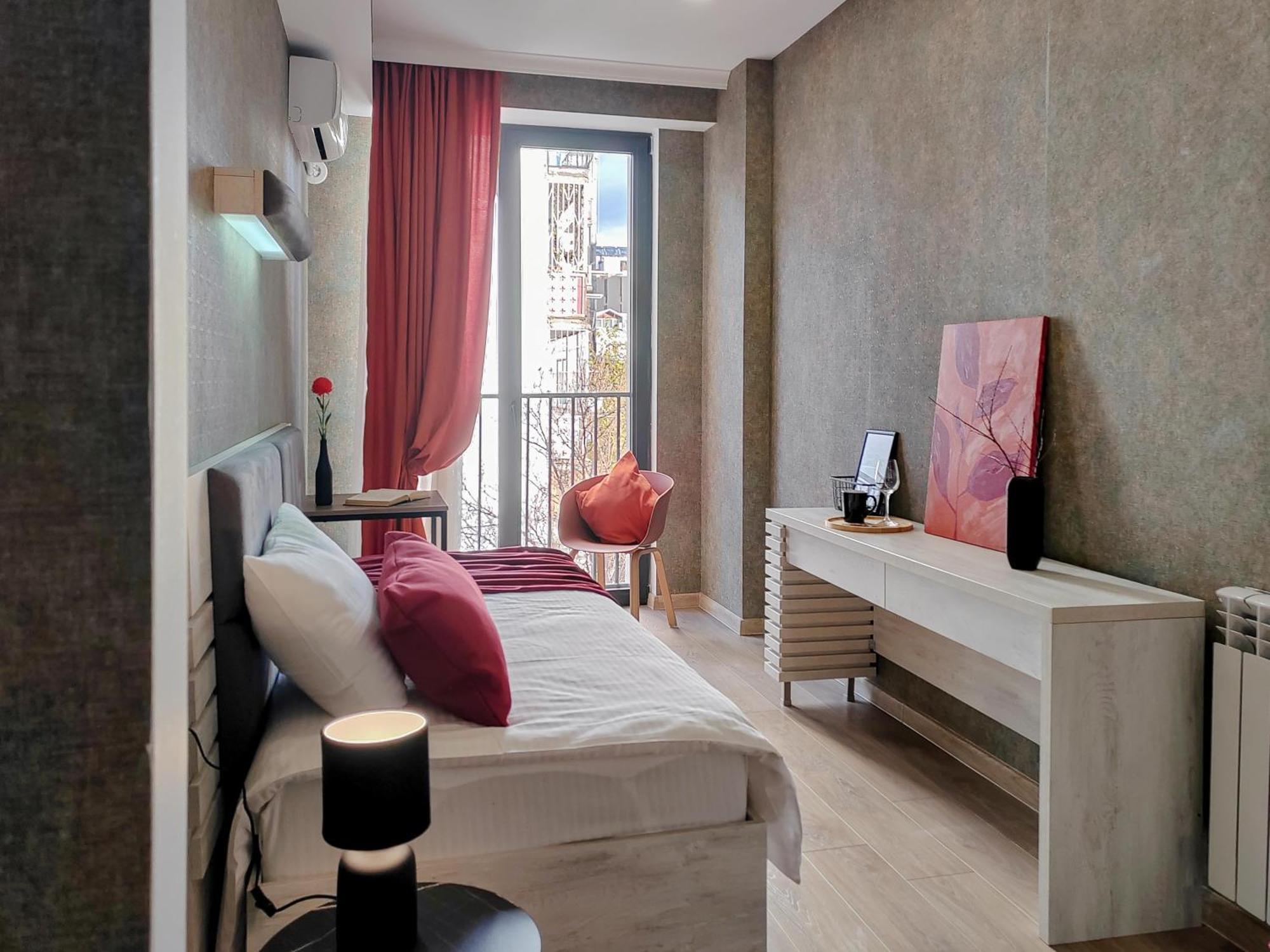 Round Garden Hotel 第比利斯 外观 照片