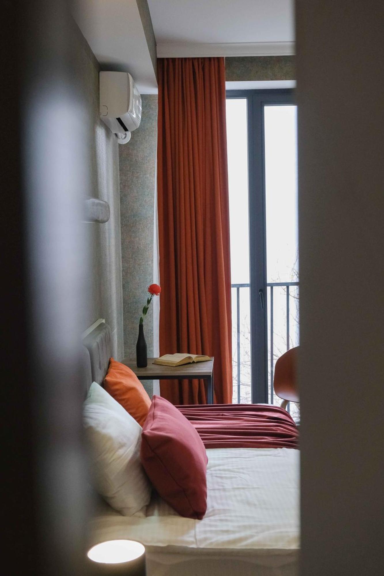 Round Garden Hotel 第比利斯 外观 照片