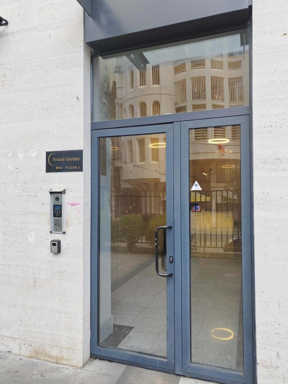 Round Garden Hotel 第比利斯 外观 照片